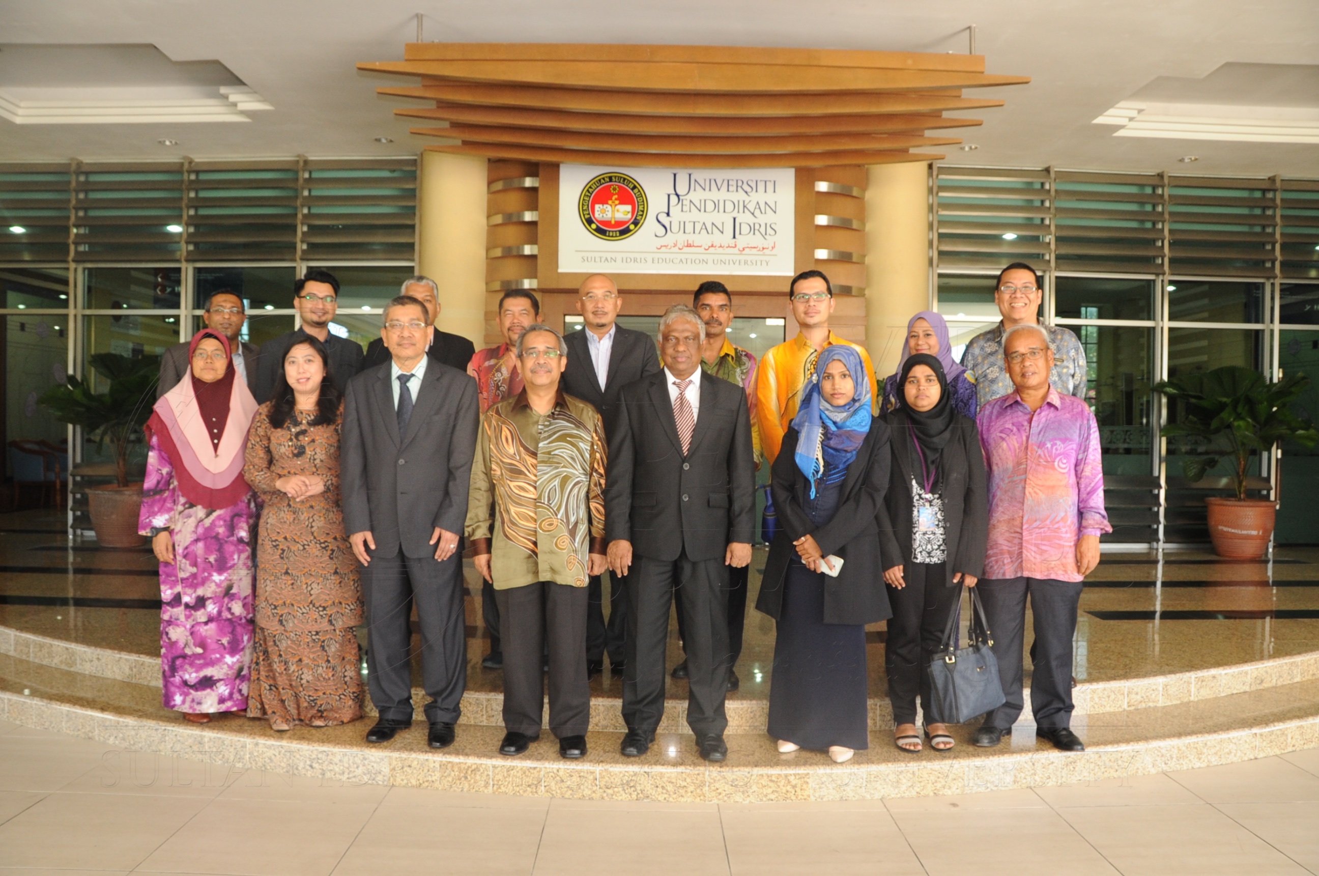 PRO16 7 Maldives HAS 8270